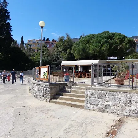 Daire With Beautiful Sea View Opatija