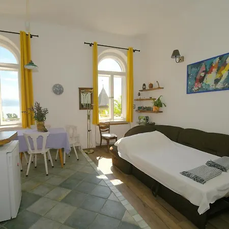 With Beautiful Sea View Appartamento